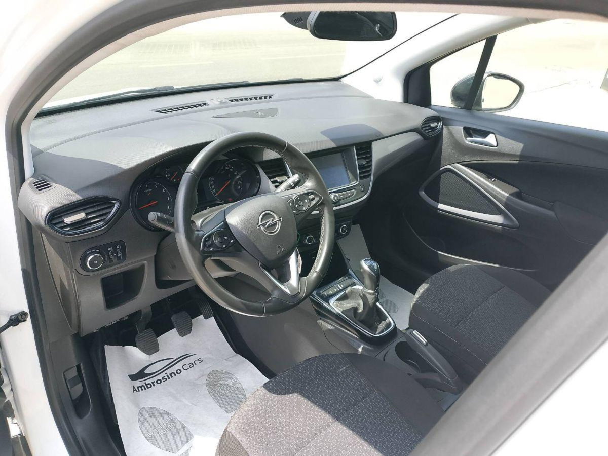 Opel Crossland X 1.2 12V Innovation (6)