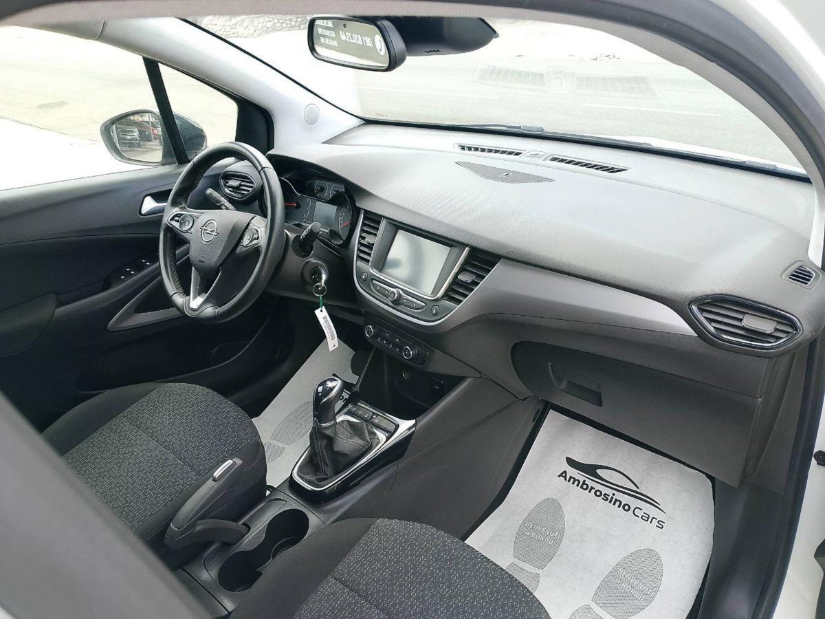 Opel Crossland X 1.2 12V Innovation (8)