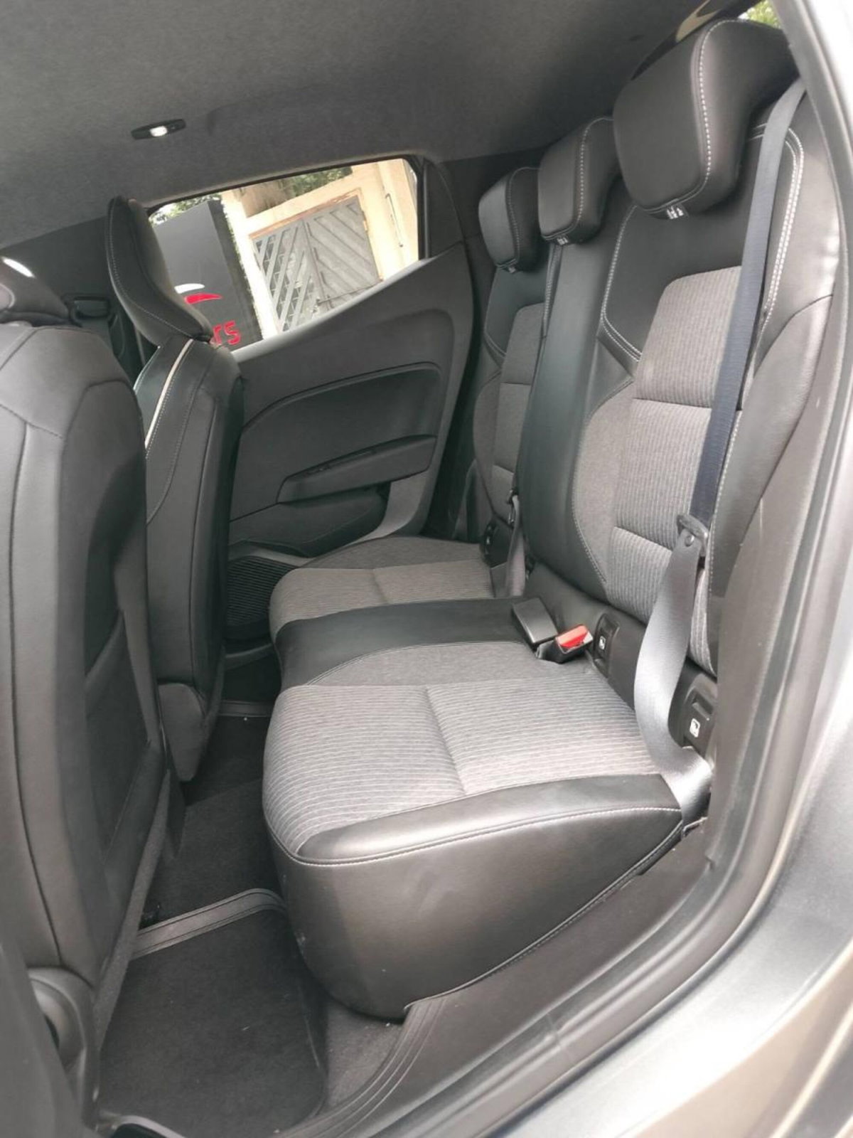 Renault Clio TCe 100 CV GPL 5 porte Techno (12)