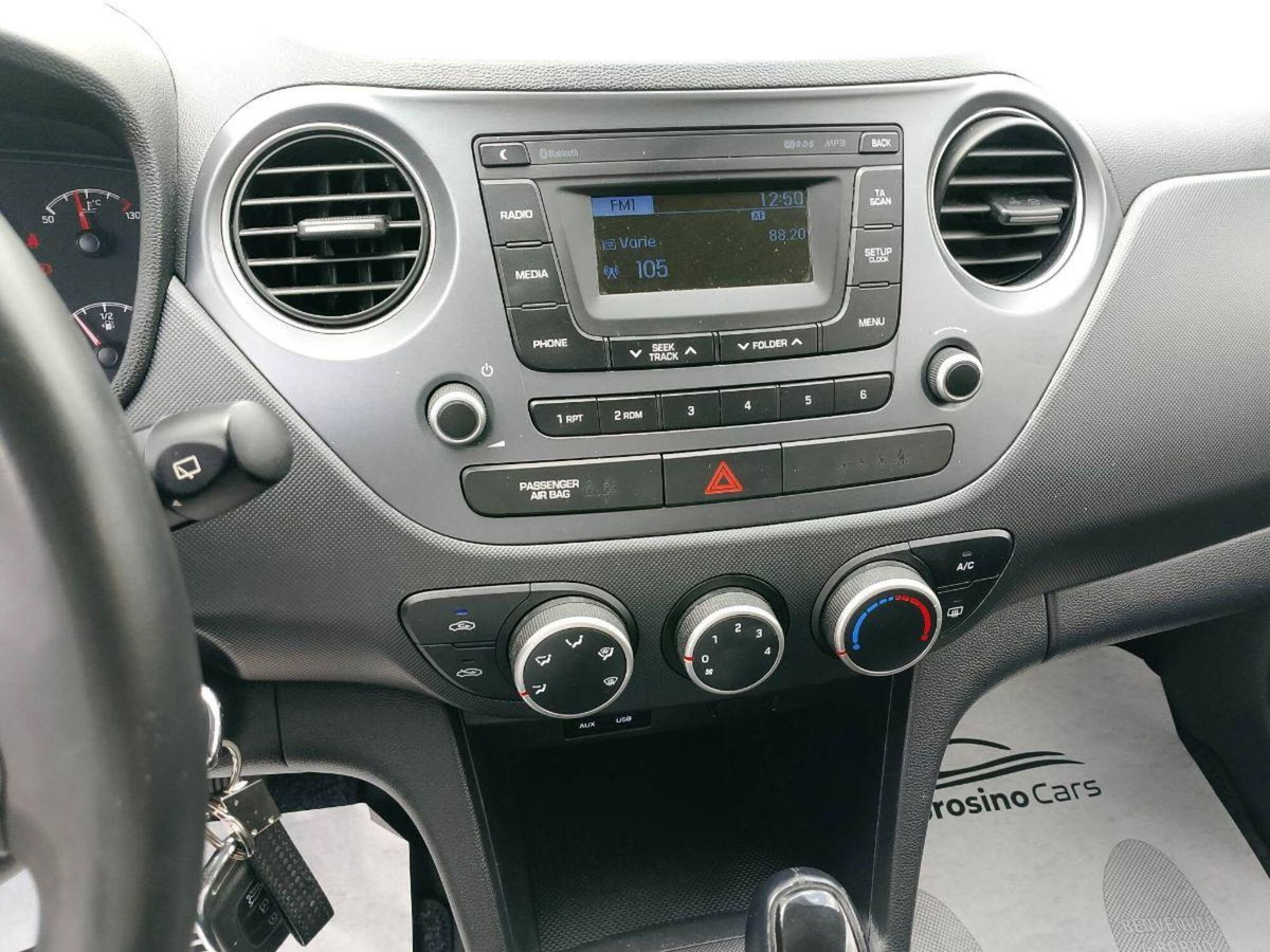 Hyundai i10 1.0 MPI AT Tech (11)