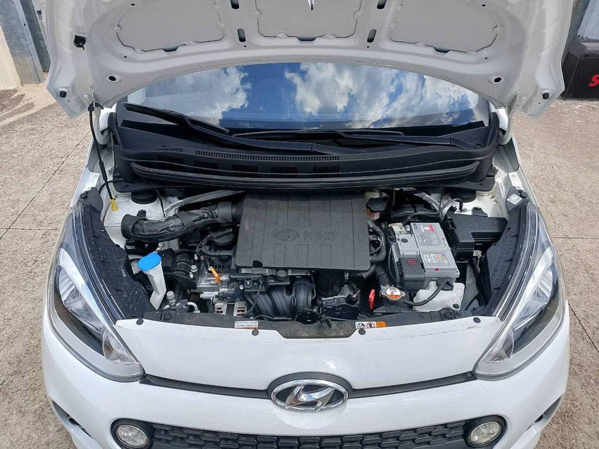 Hyundai i10 1.0 MPI AT Tech (19)