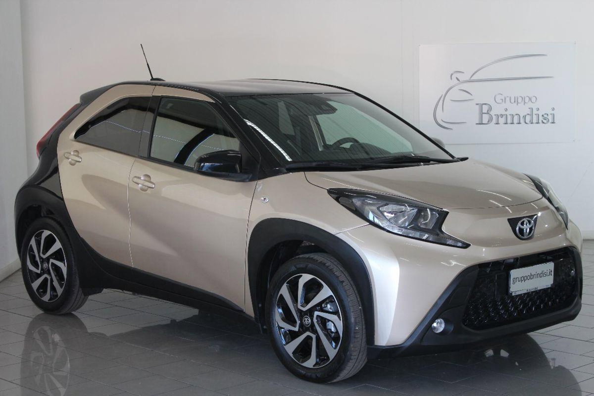 Toyota Aygo X 1.0 VVT-i 72 CV 5p. Undercover S-CVT