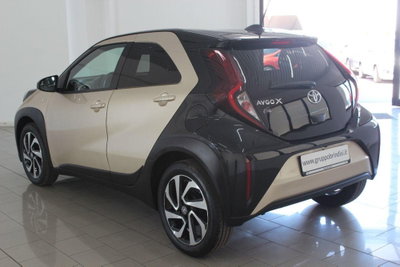 Toyota Aygo X 1.0 VVT-i 72 CV 5p. Undercover S-CVT (6)