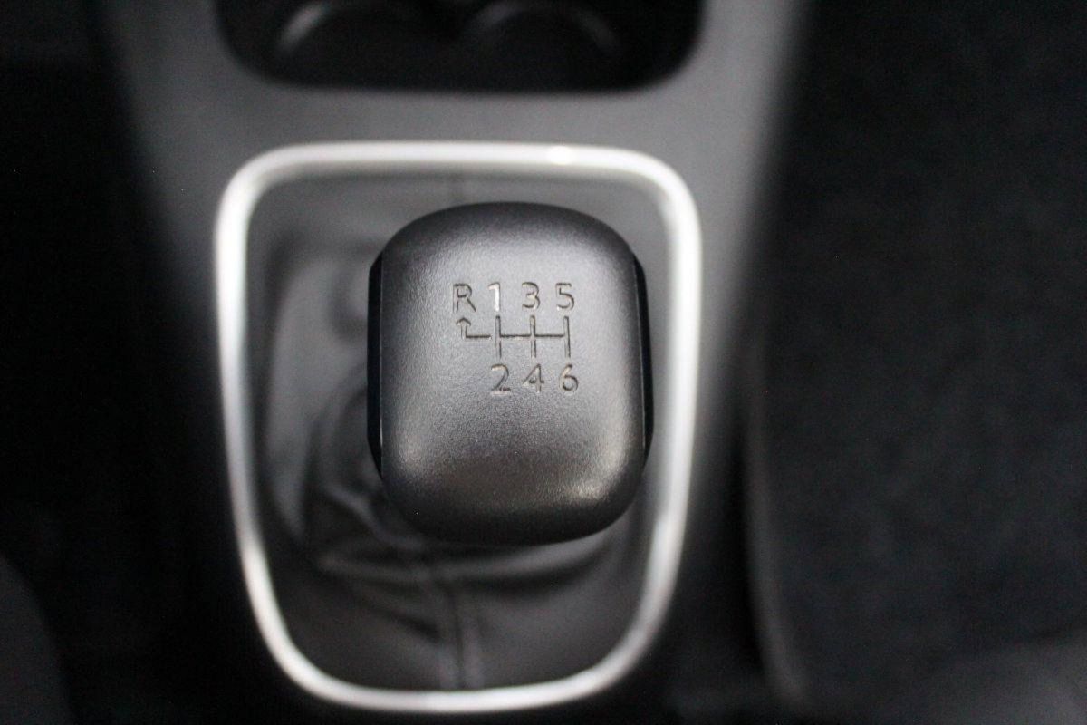 Citroen C3 BlueHDi 100 S&S C-Series (14)