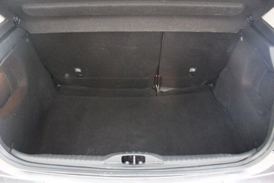 Citroen C3 BlueHDi 100 S&S C-Series (17)