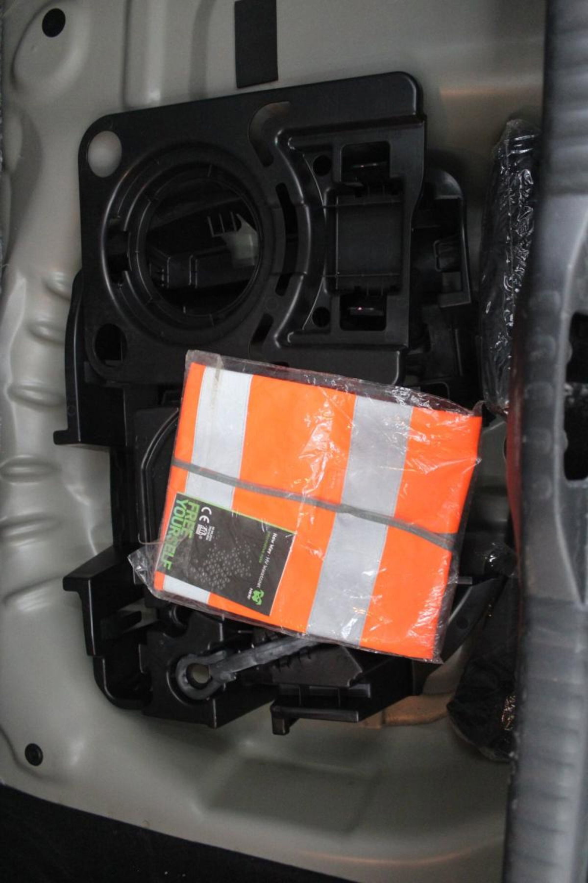 Citroen C3 BlueHDi 100 S&S C-Series (18)