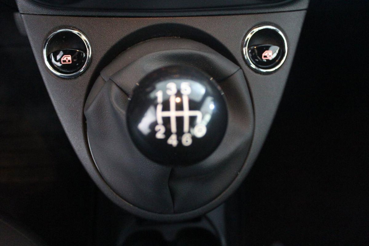 Fiat 500 1.0 Hybrid Club (17)