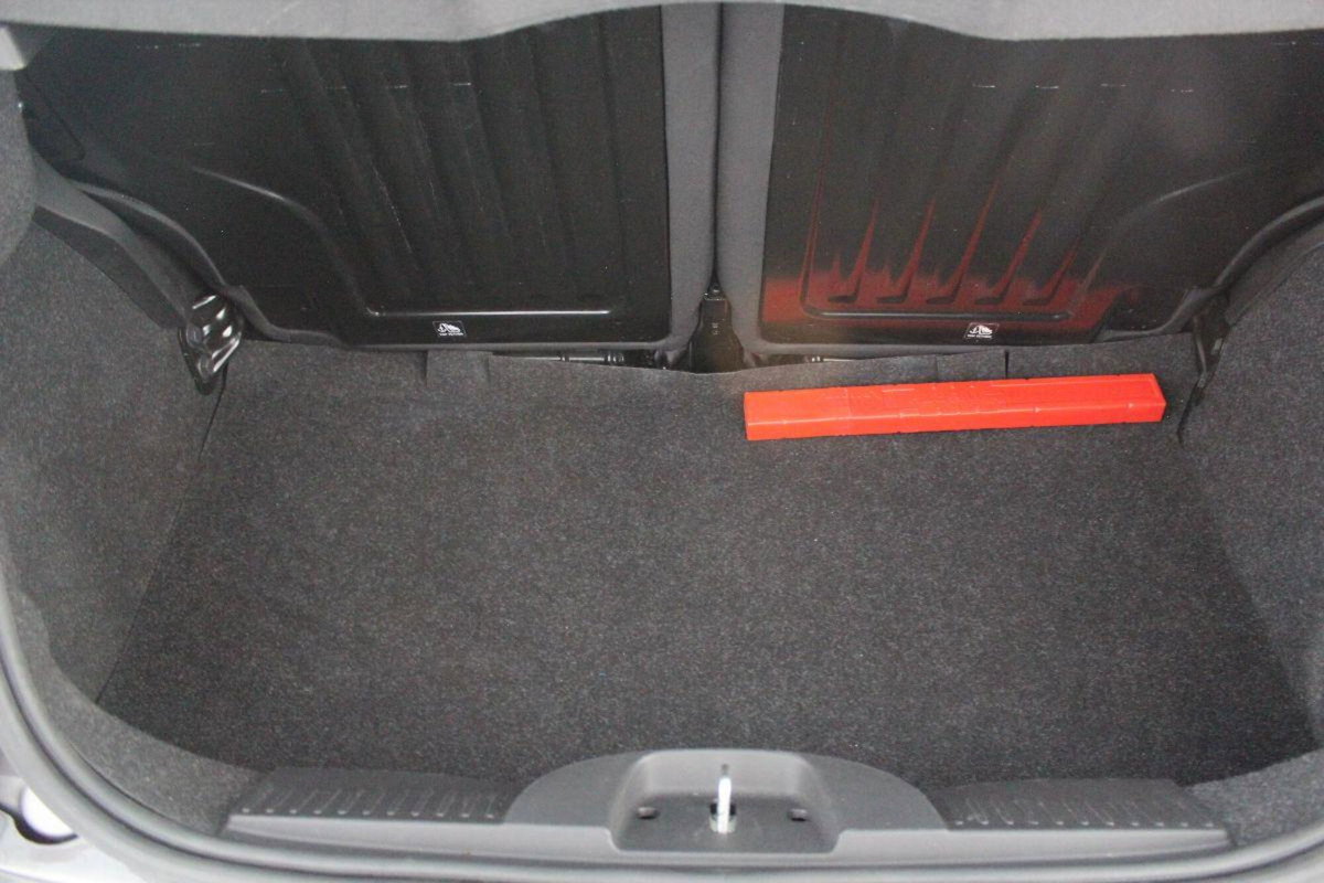 Fiat 500 1.0 Hybrid Club (18)