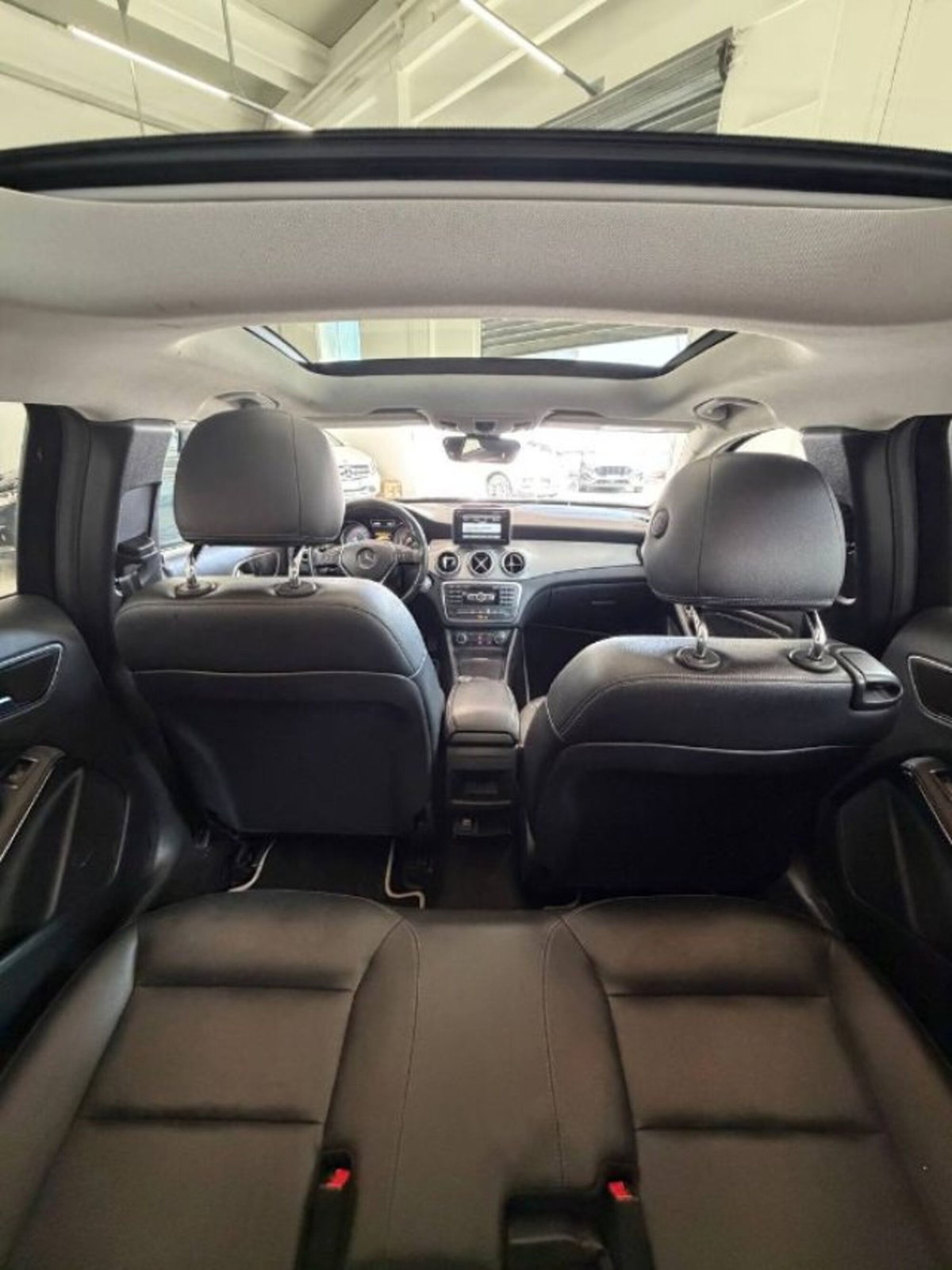 Mercedes-Benz GLA SUV 200 CDI Automatic Sport (9)