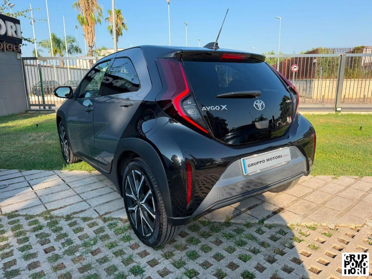 Toyota Aygo X 1.5 hybrid GR Sport e-cvt (8)