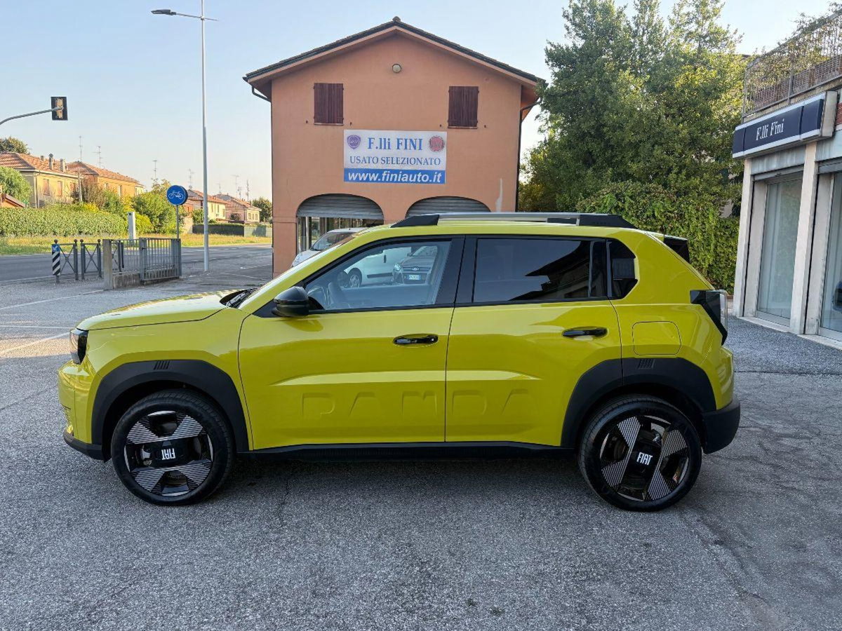 Fiat Grande Panda 44 kWh La Prima (2)