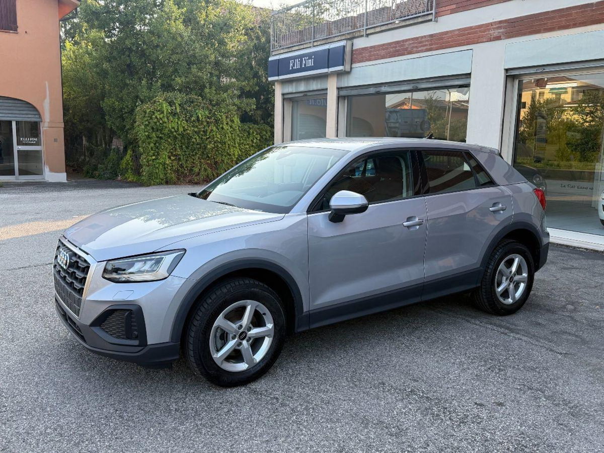 Audi Q2 Q2 35 TFSI Business