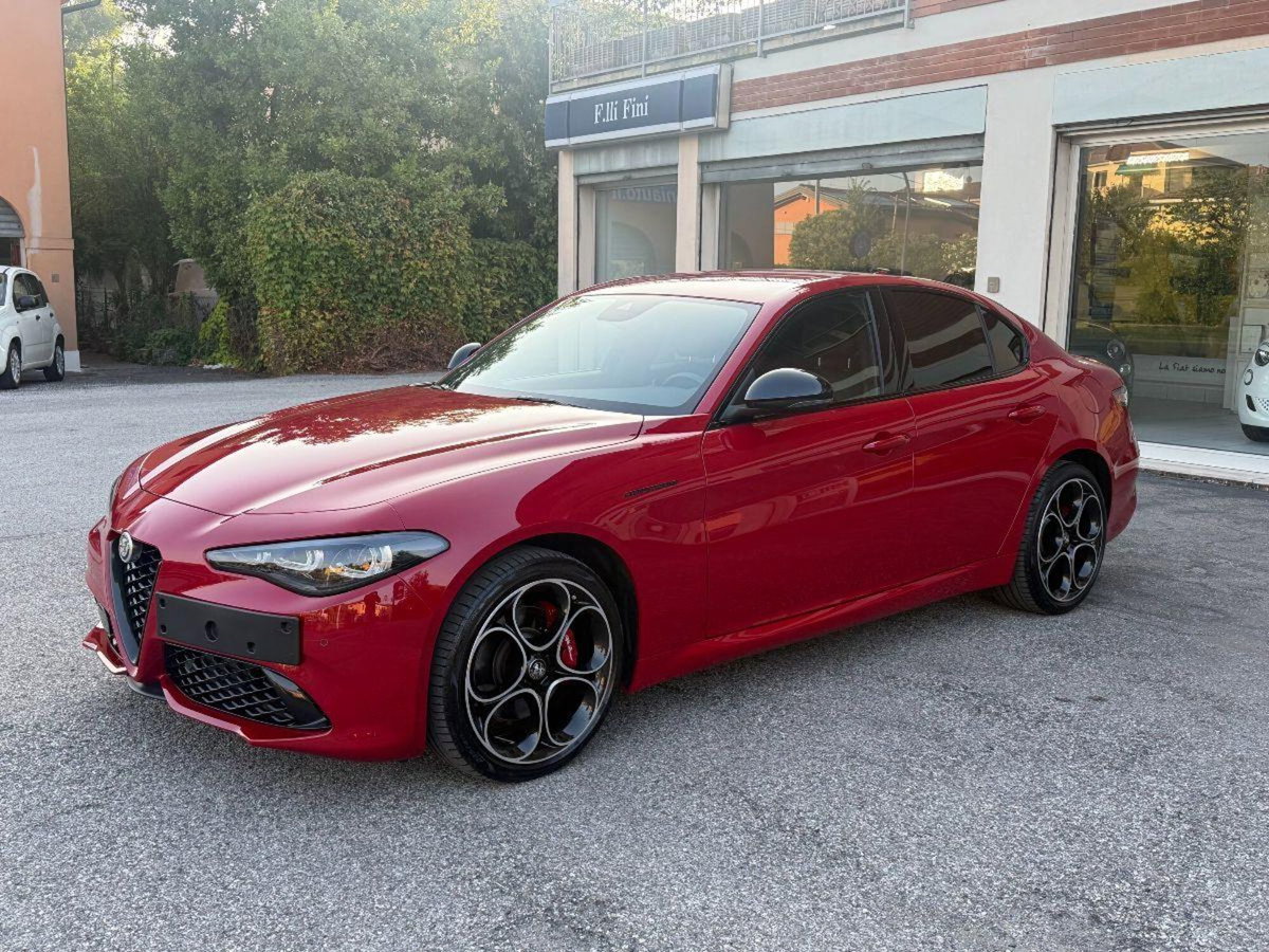 Alfa Romeo Giulia 2.0 Turbo 280 CV AT8 AWD Q4 Estrema
