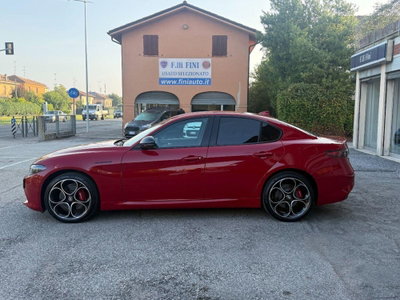 Alfa Romeo Giulia 2.0 Turbo 280 CV AT8 AWD Q4 Estrema (2)