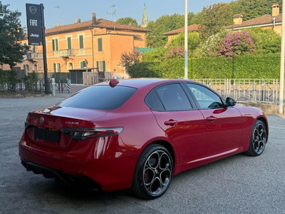 Alfa Romeo Giulia 2.0 Turbo 280 CV AT8 AWD Q4 Estrema (4)