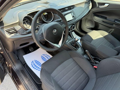 Alfa Romeo Giulietta 1.4 Turbo Super Gpl 120cv (12)
