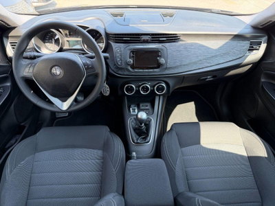 Alfa Romeo Giulietta 1.4 Turbo Super Gpl 120cv (13)