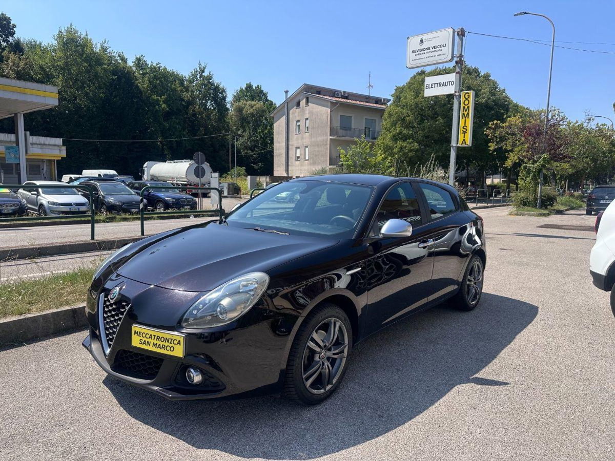 Alfa Romeo Giulietta 1.4 Turbo Super Gpl 120cv (3)