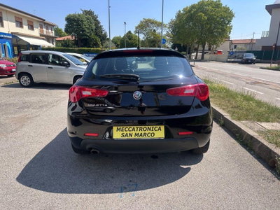 Alfa Romeo Giulietta 1.4 Turbo Super Gpl 120cv (5)