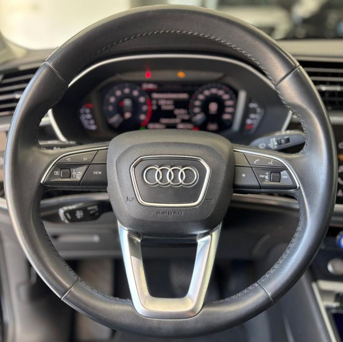 Audi Q3 35 TFSI S tronic Business Advanced (14)