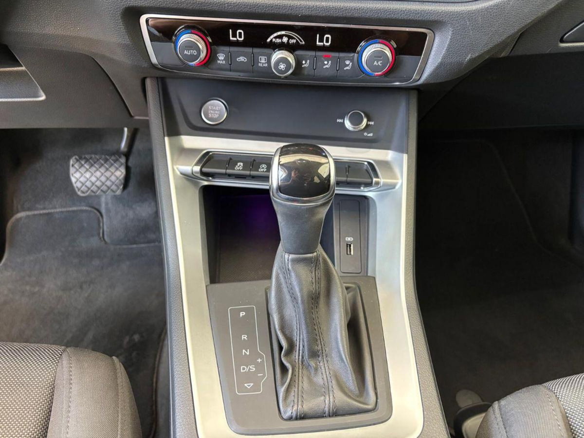 Audi Q3 35 TFSI S tronic Business Advanced (16)