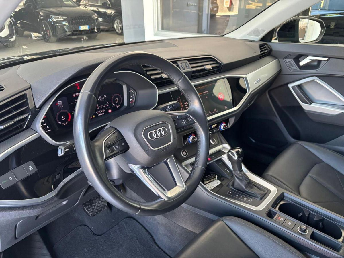 Audi Q3 Sportback 35 TDI S line edition (11)