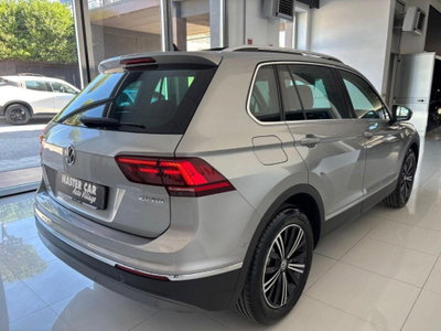 Volkswagen Tiguan 2.0 TDI SCR DSG 4MOTION Executive BMT (4)