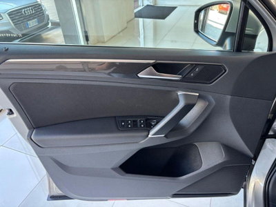 Volkswagen Tiguan 2.0 TDI SCR DSG 4MOTION Executive BMT (9)
