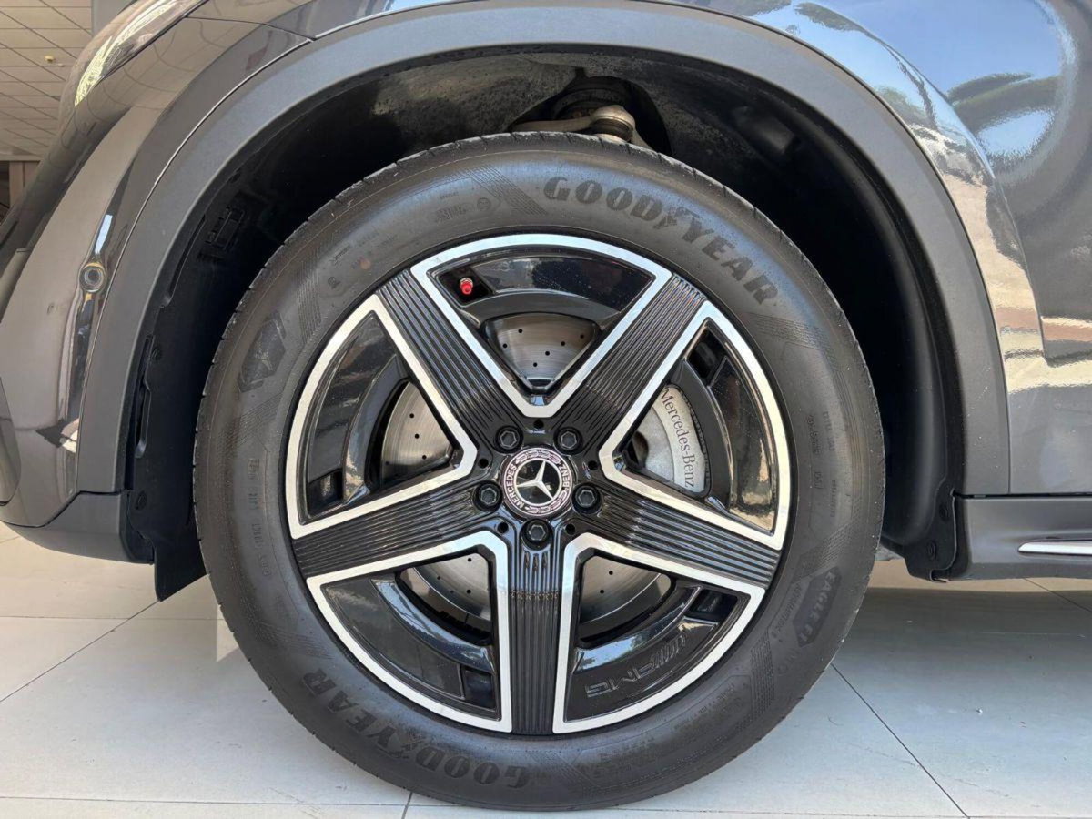 Mercedes-Benz GLC SUV 220 d AMG Line Premium Plus 4matic auto (9)