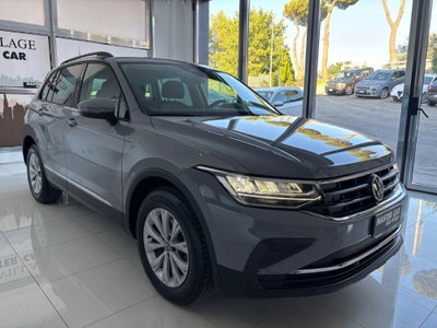 Volkswagen Tiguan 2.0 tdi Life 150cv dsg (3)