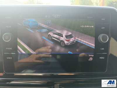 Volkswagen T-Roc 2.0 tdi R-Line 115cv (15)