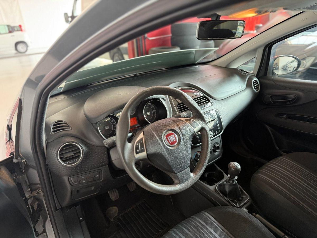 Fiat Punto Evo 1.2 5 porte S&S Dynamic (6)
