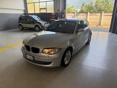 BMW Serie 1 116i cat 5 porte Futura (2)