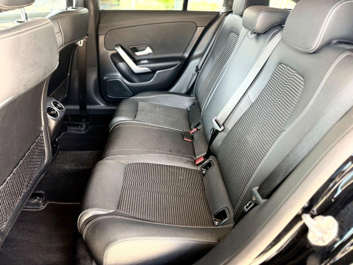 Mercedes-Benz CLA Shooting Brake 180 Shooting Brake Sport (12)