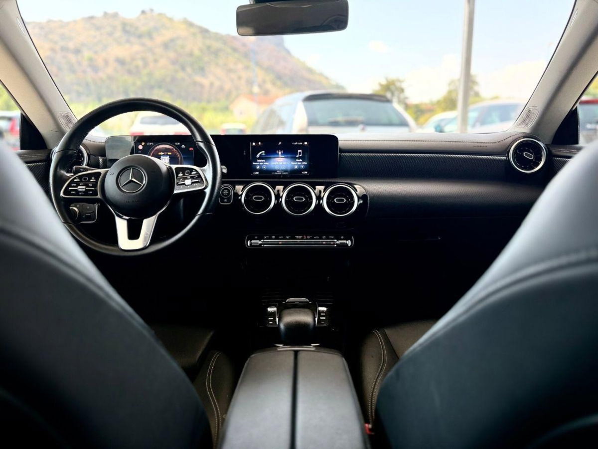 Mercedes-Benz CLA Shooting Brake 180 Shooting Brake Sport (15)