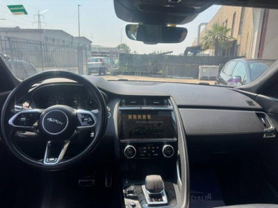 Jaguar E-Pace 2.0D I4 163 CV AWD Auto R-Dynamic Black (10)