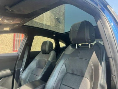Jaguar E-Pace 2.0D I4 163 CV AWD Auto R-Dynamic Black (13)
