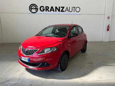Lancia Ypsilon 1.0 FireFly 5 porte S&S Hybrid Ecochic Gold usata
