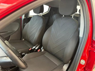 Lancia Ypsilon 1.0 FireFly 5 porte S&S Hybrid Ecochic Gold (16)
