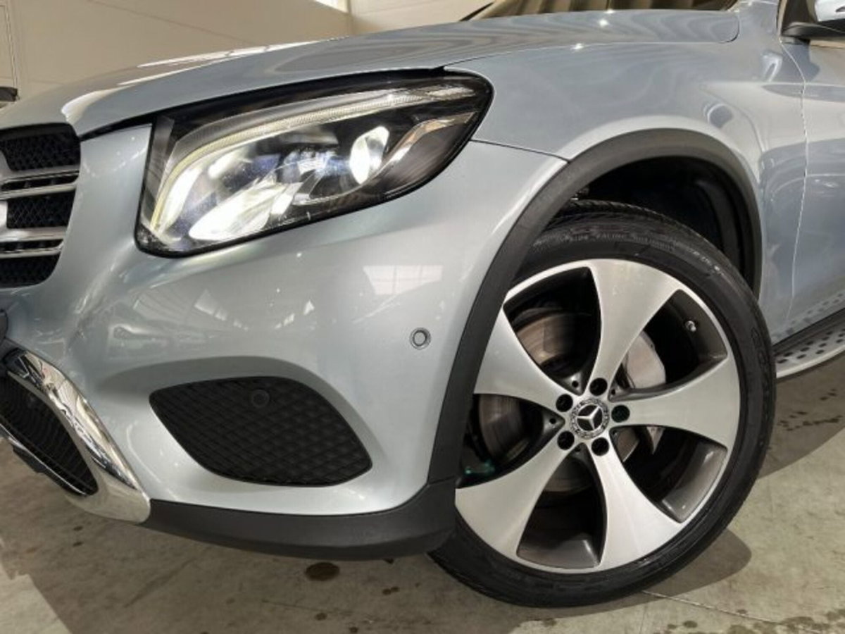 Mercedes-Benz GLC SUV 250 d 4Matic Premium (4)