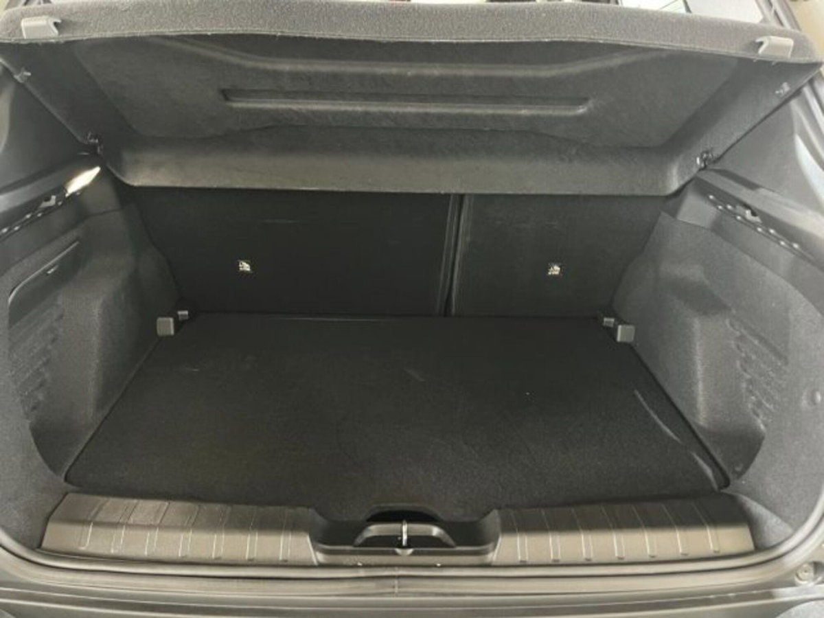 Jeep Avenger 1.2 turbo Altitude fwd 100cv (18)