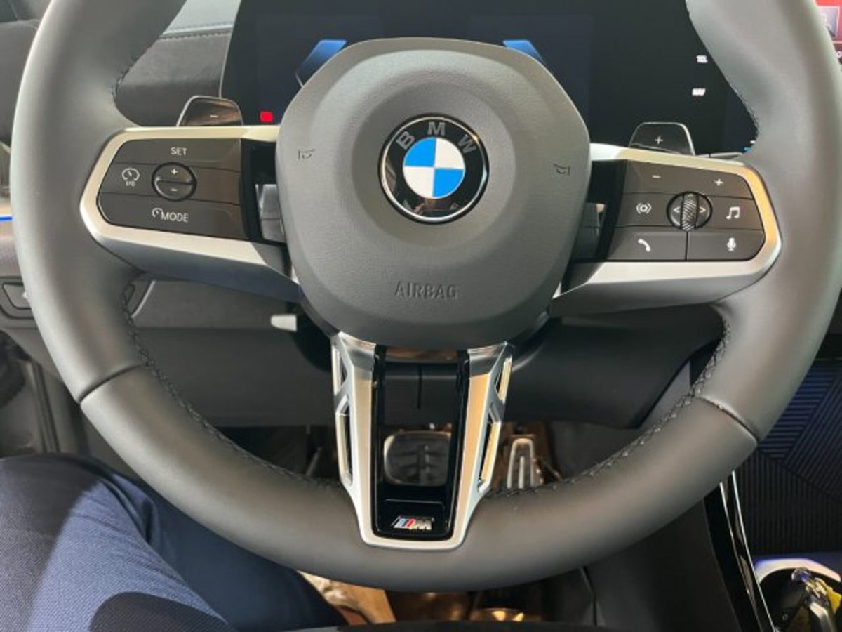 BMW X1 sDrive 18i Msport (8)