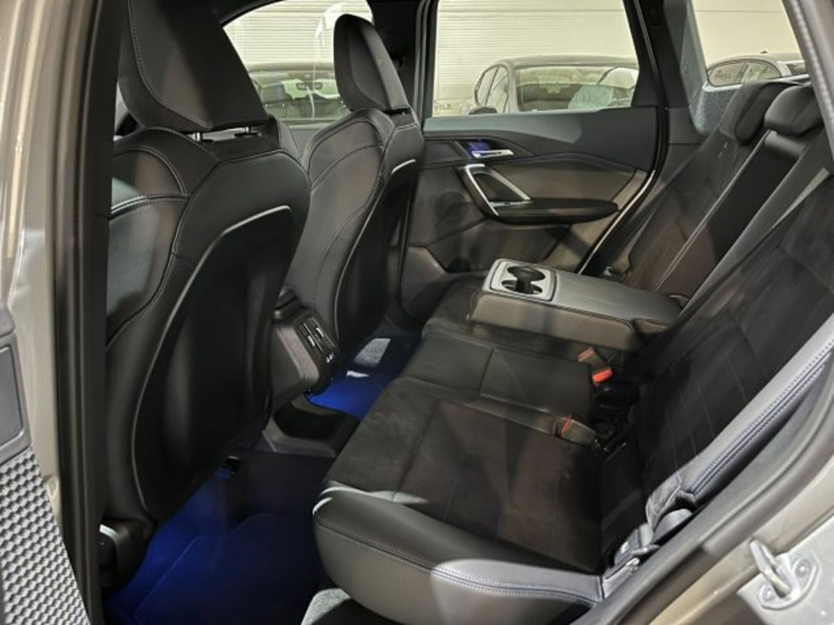 BMW X1 sDrive 18i Msport (11)