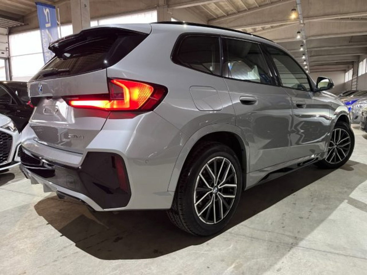BMW X1 sDrive 18i Msport (5)