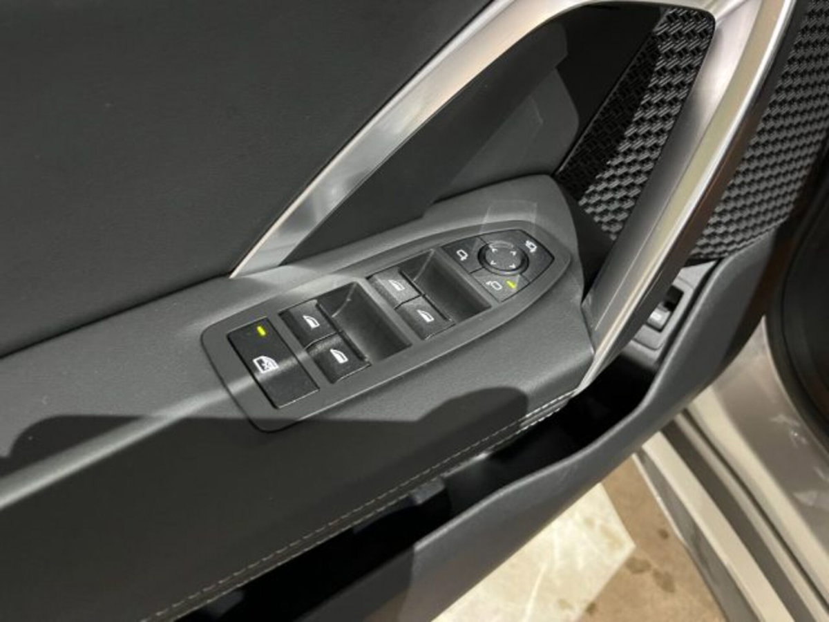 BMW X1 sDrive 20i Msport (19)