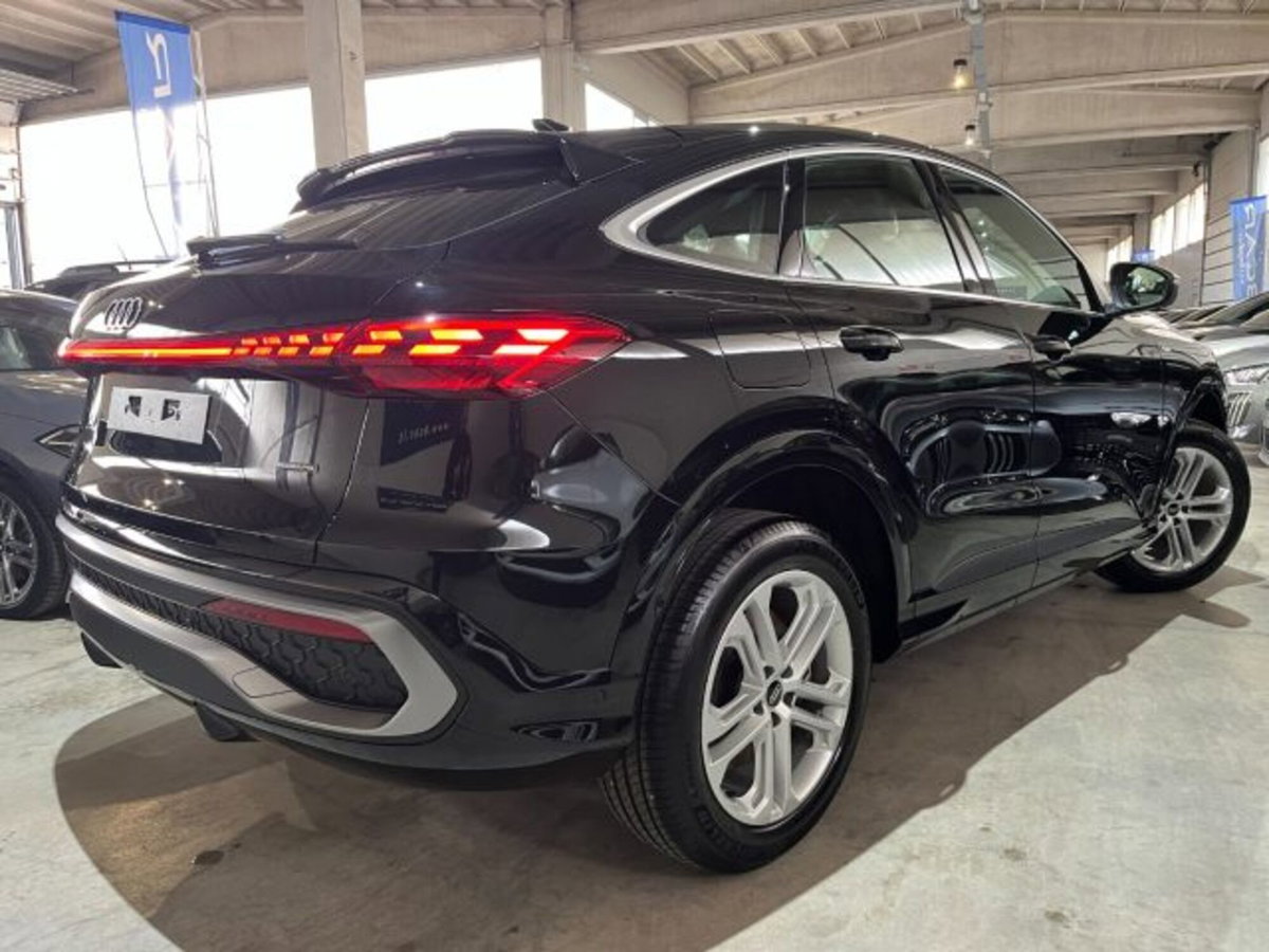 Audi Q5 Sportback 2.0 tfsi mhev+ S line edition 204cv s-tronic (4)
