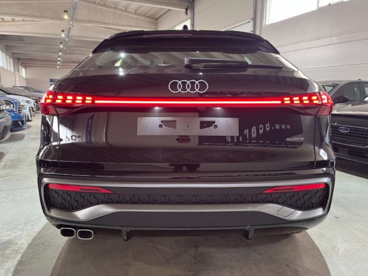 Audi Q5 Sportback 2.0 tfsi mhev+ S line edition 204cv s-tronic (7)