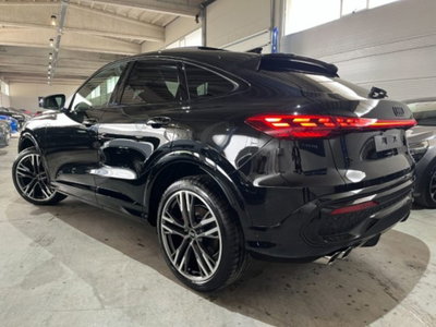 Audi Q5 Sportback 2.0 tfsi mhev+ S line edition 204cv s-tronic (6)