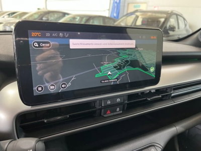 Jeep Avenger 1.2 turbo e-hybrid mhev Summit fwd 110cv edct6 (14)