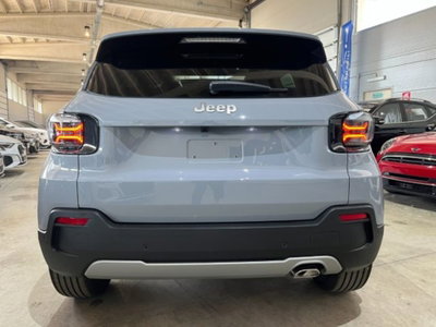 Jeep Avenger 1.2 turbo e-hybrid mhev Summit fwd 110cv edct6 (6)
